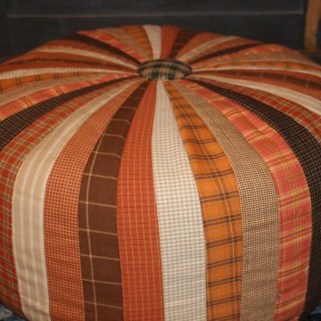 Autumn Homespun Tuffett